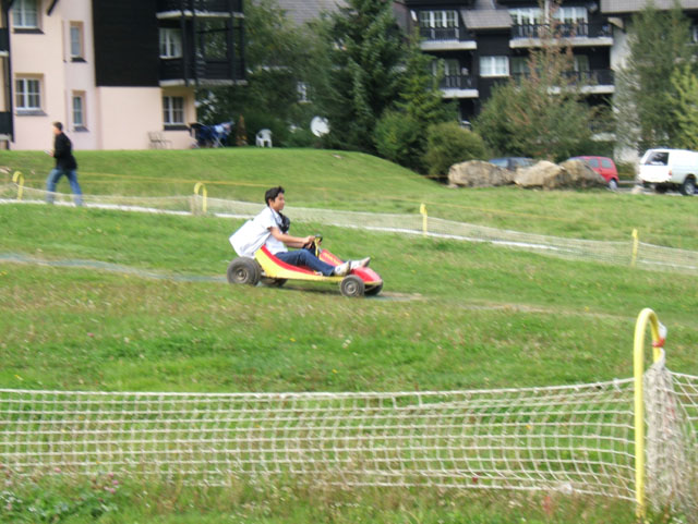 033_Gruyeres_sept_05